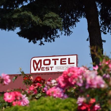 Motel West Bend Eksteriør bilde