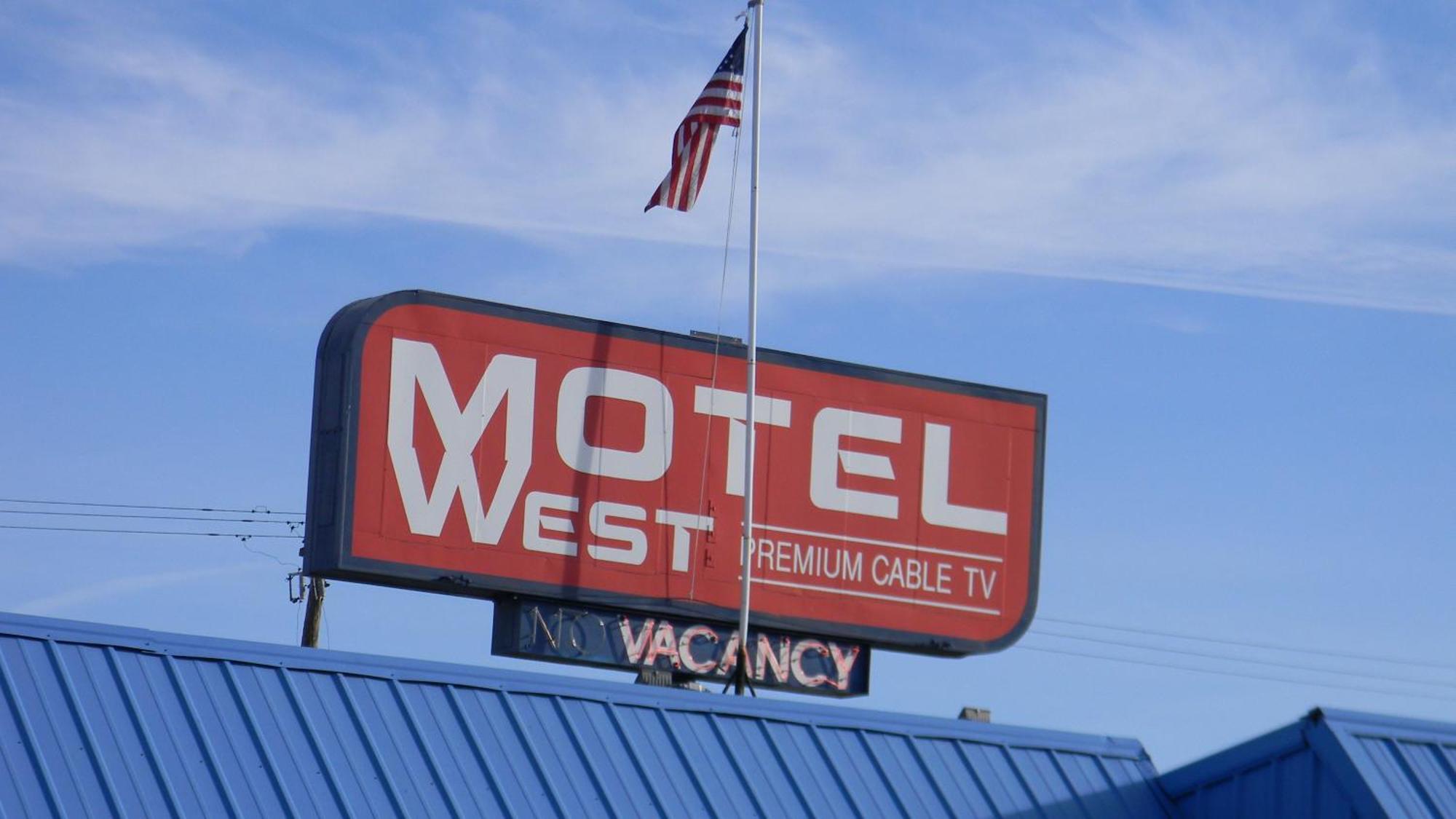 Motel West Bend Eksteriør bilde