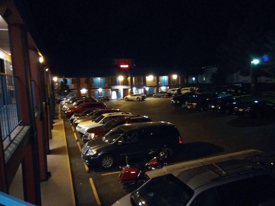 Motel West Bend Eksteriør bilde