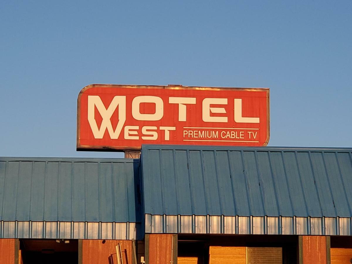 Motel West Bend Eksteriør bilde
