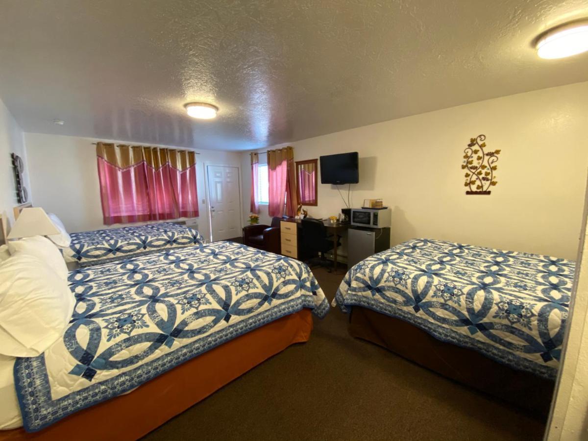Motel West Bend Eksteriør bilde