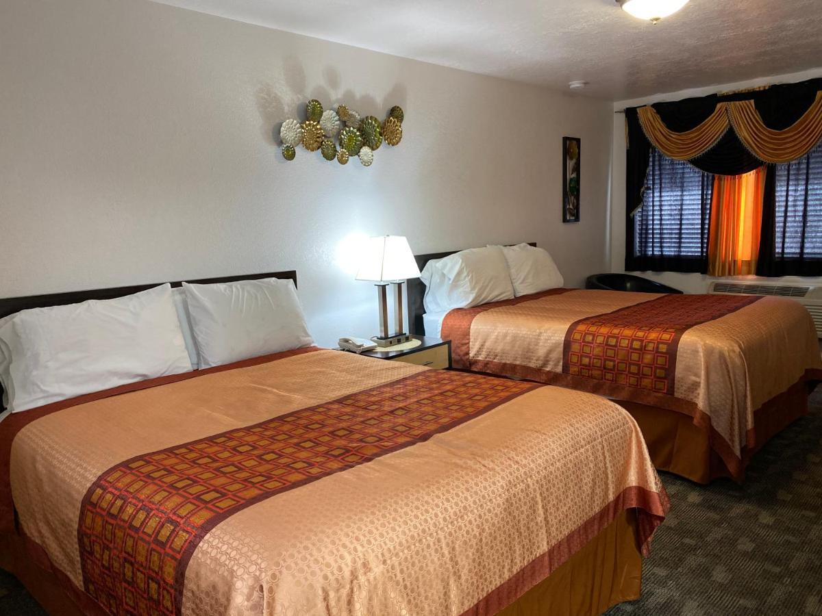 Motel West Bend Eksteriør bilde